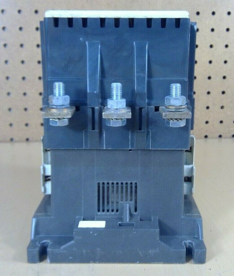 Siemens 3TF5222-0AJ1 3 Pole Contactor 3TF52                                   4H