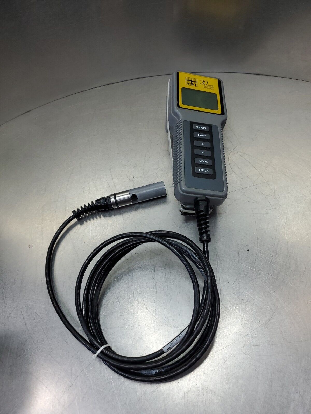 YSI 30/10 FT  Salinity Conductivity Temperature Meter/Detector Unit.       6E-21