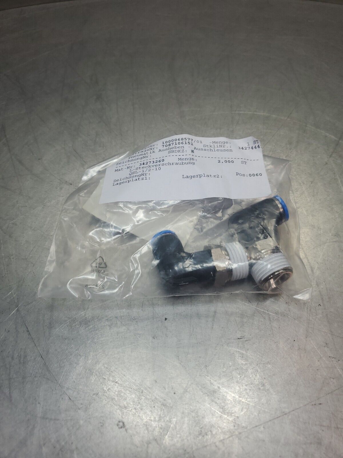 FESTO 34273260 Pneumatic Connector Module.                                  6-E