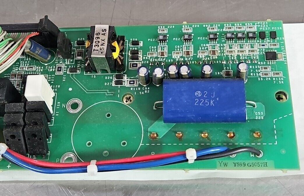 YASKAWA CACR-IR 020202 Output Board + Mitsubishi PM15CNA06059BK6.       Loc3E-43