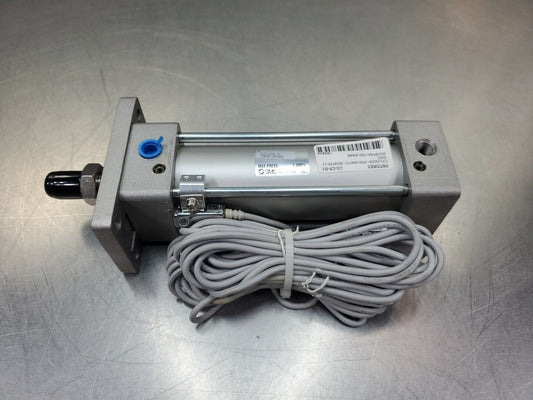 SMC MDBF50-120-A54Z Pneumatic Cylinder w/2-SMC D-A54 Reed Switches.       6B-13