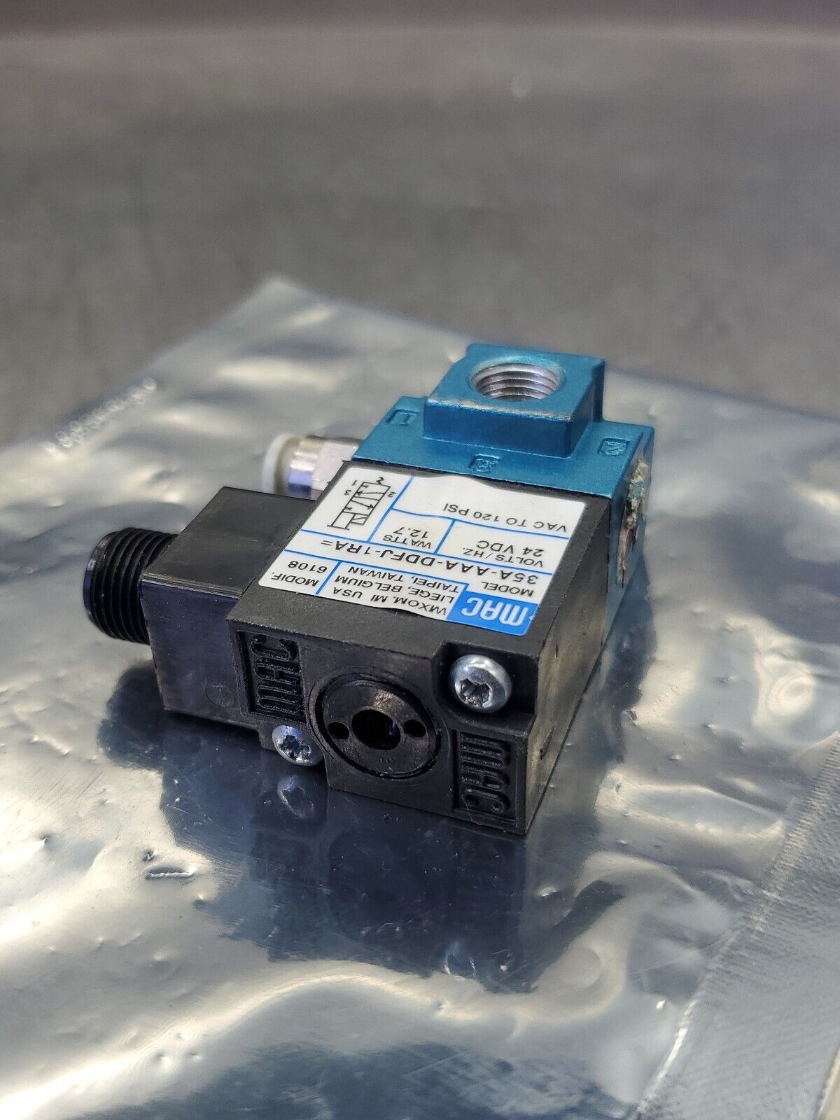 MAC 35A-AAA-DDFJ-1RA 3-Port Electronic Control Solenoid Valve.             6E-11