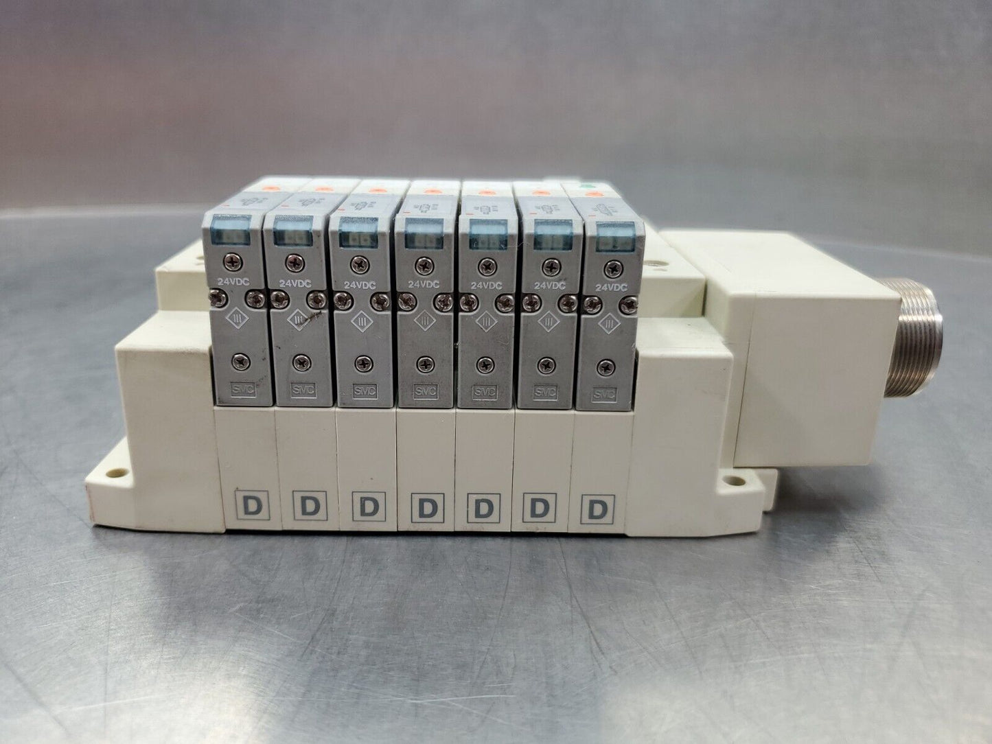 SMC SV1400-5FU 7-Module 24VDC Valve Manifold.                                 6E