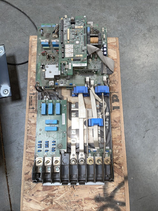 ABB SERVO DRIVE ACS550-U1-157A-4 @1A