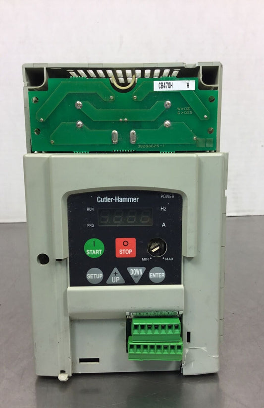 Cutler Hammer AF91BG0 C005D Motor Drive 5 HP 3 Phase 380 - 480 Volt input.   1C