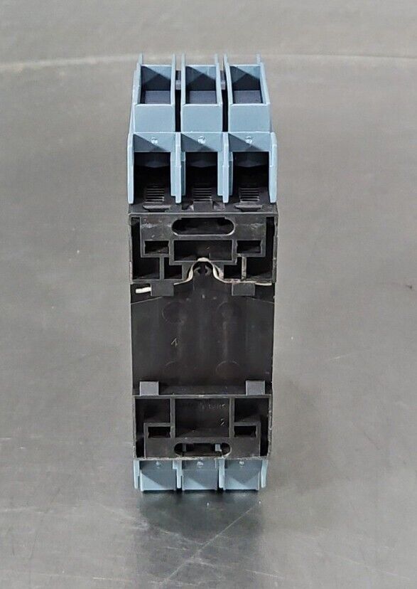 Siemens 3RV2711-AD10 Circuit Breaker                                       4E-20