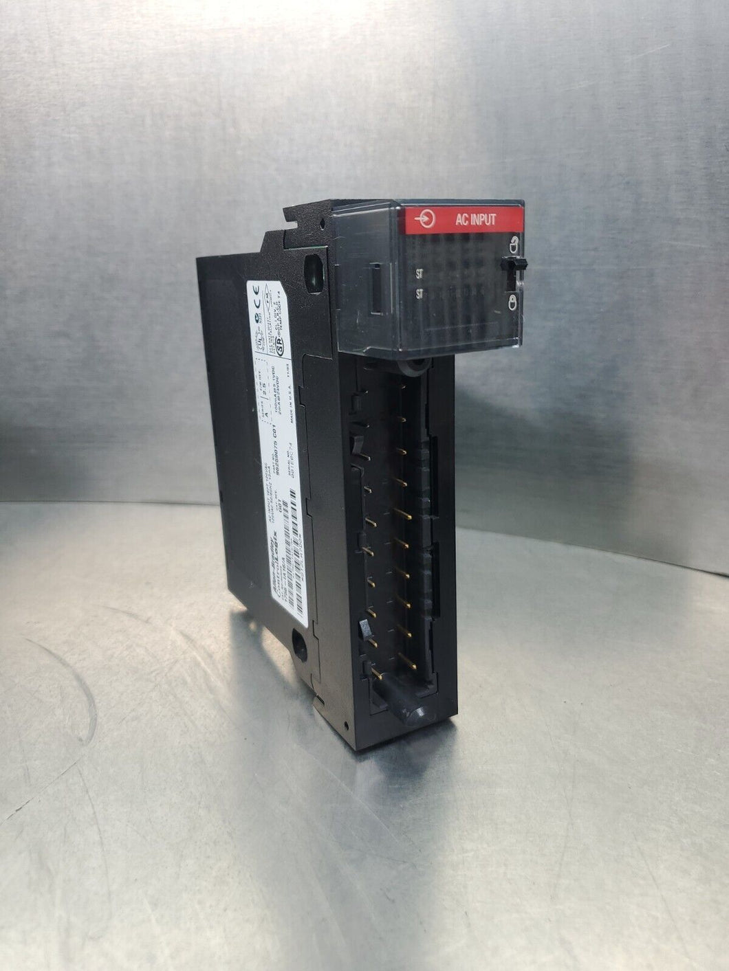 Allen Bradley ControlLogix 1756IA16I/A F/W Rev. 2.5 AC Input Module