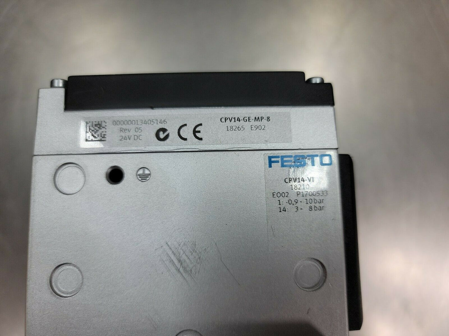 Festo Valve Manifold   CPV14-GE-MP-8 w/ 185 883  Valves CPV14-VI    6D