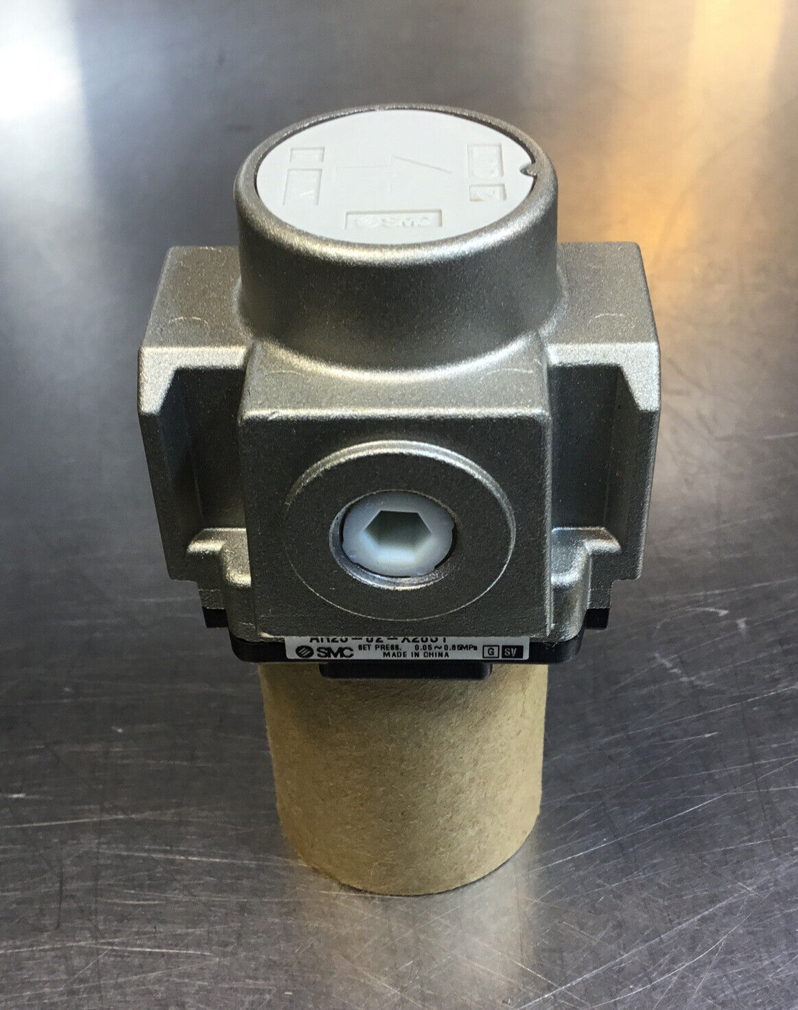 SMC  AR25-02-X2051  Regulator 0.05-0.8      6E