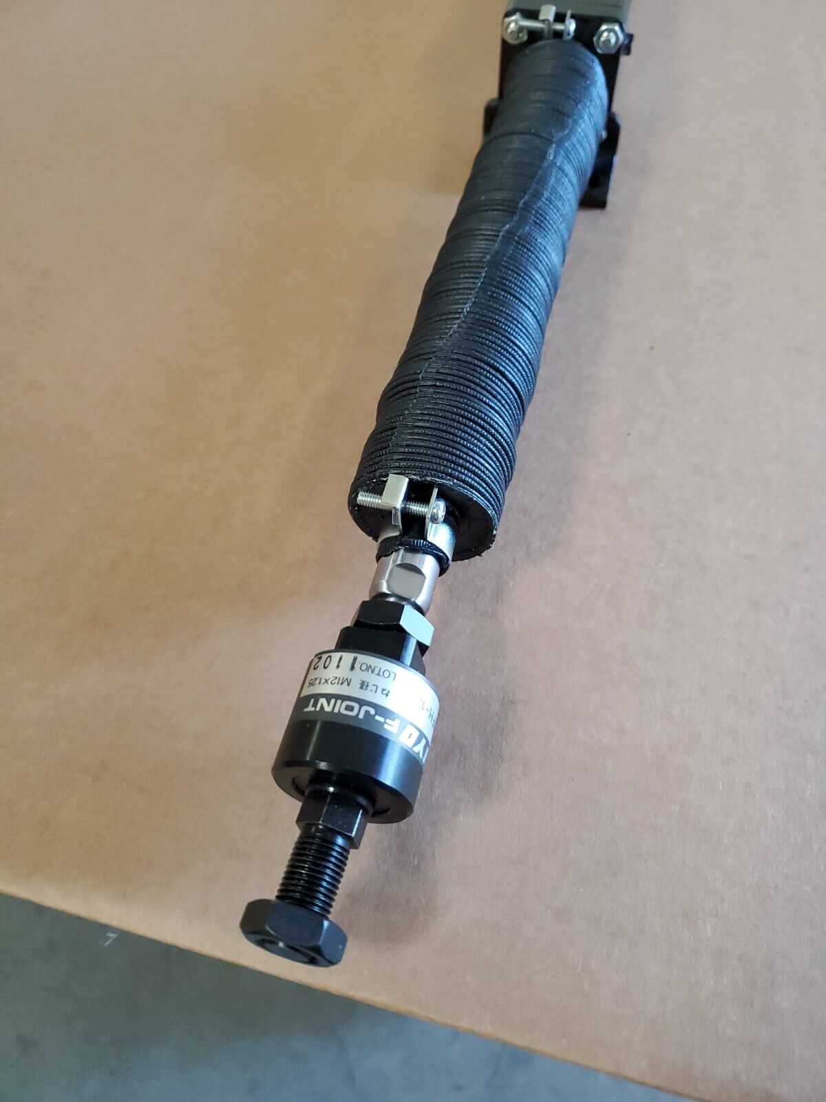 Taiyo Parker 35H-3 (1LB40B650-AB-F-J) Hydraulic Cylinder.                     6F