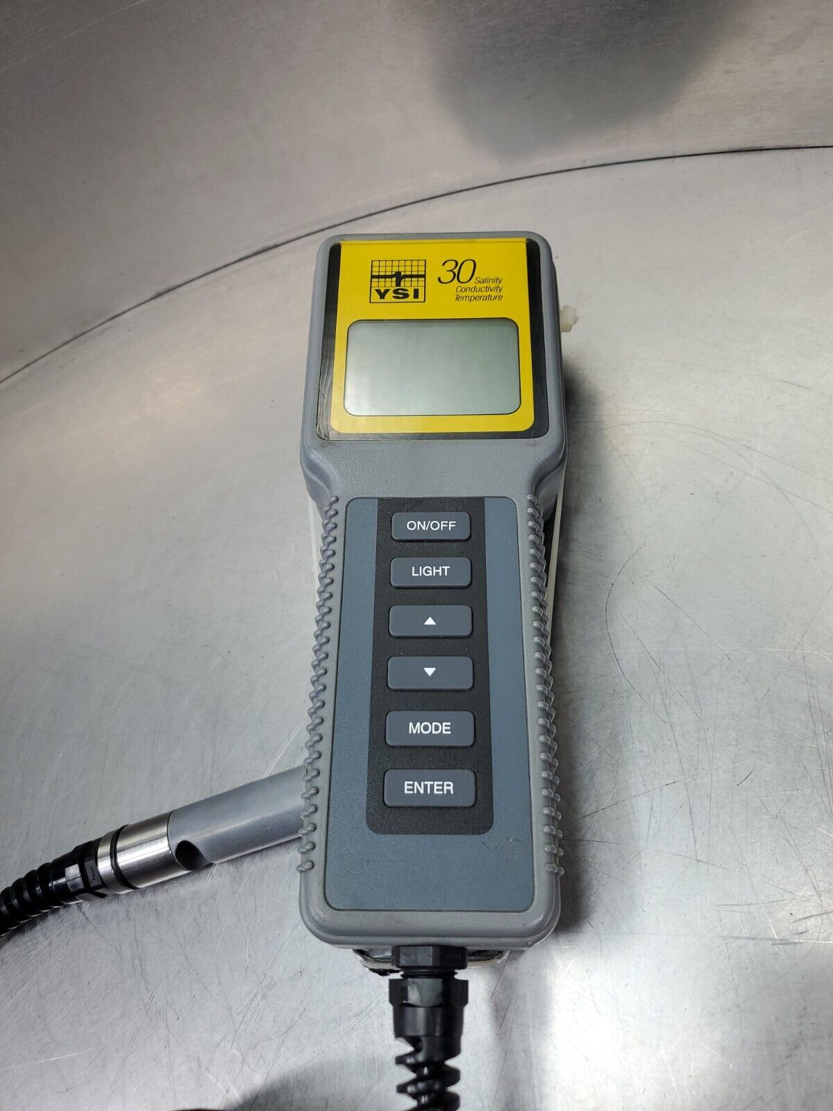 YSI 30/10 FT  Salinity Conductivity Temperature Meter/Detector Unit.       6E-21