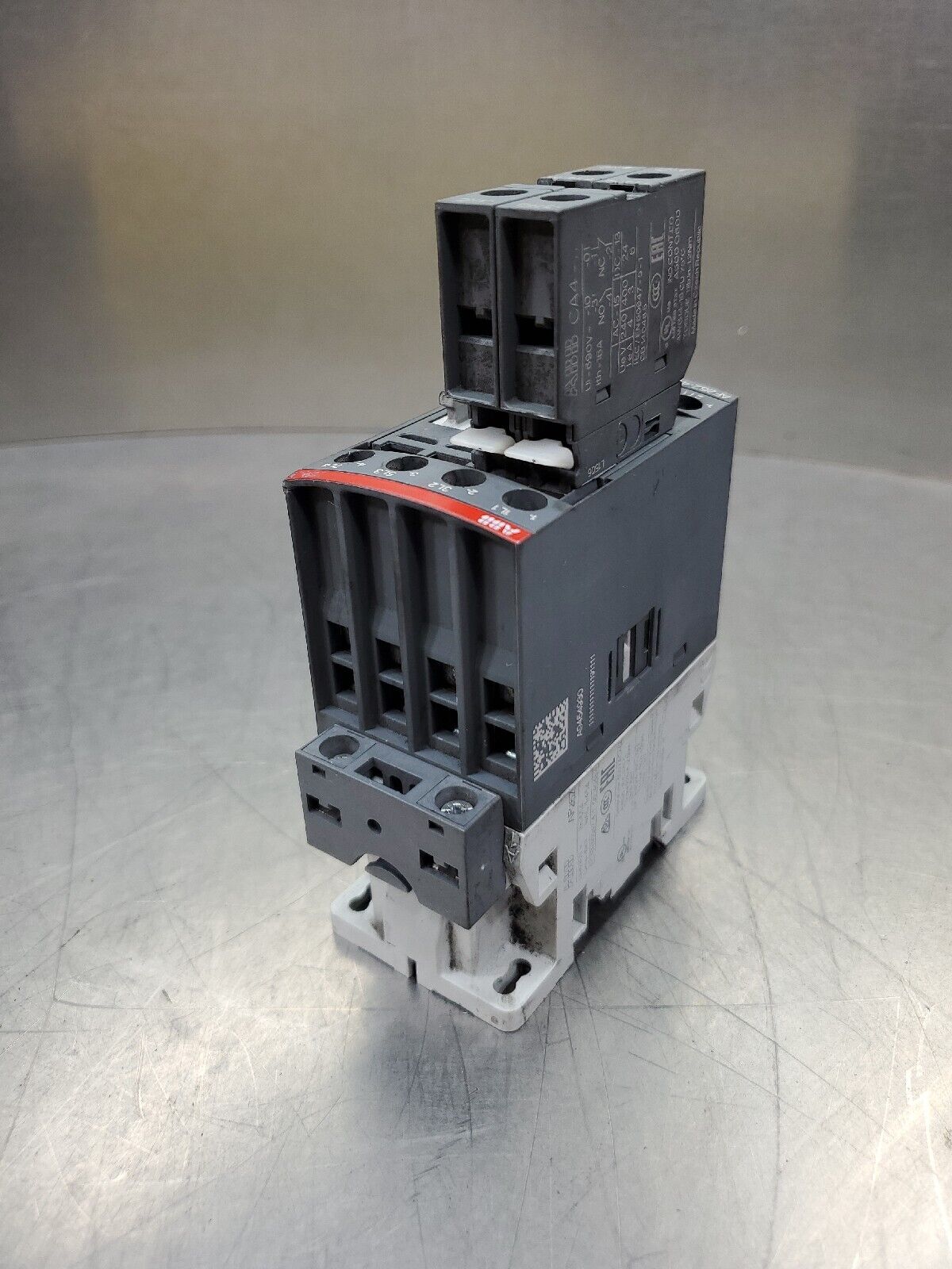 ABB AF26Z-40-00-21 CONTACTOR w/CA4-10 Connector.                            4E-5