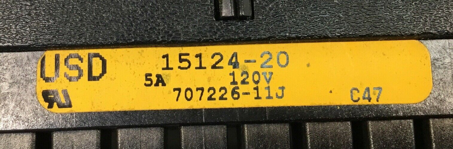 RELIANCE ELECTRIC 15124-20 / 707226-11J CONNECTOR  5A 120V.  Loc.4A