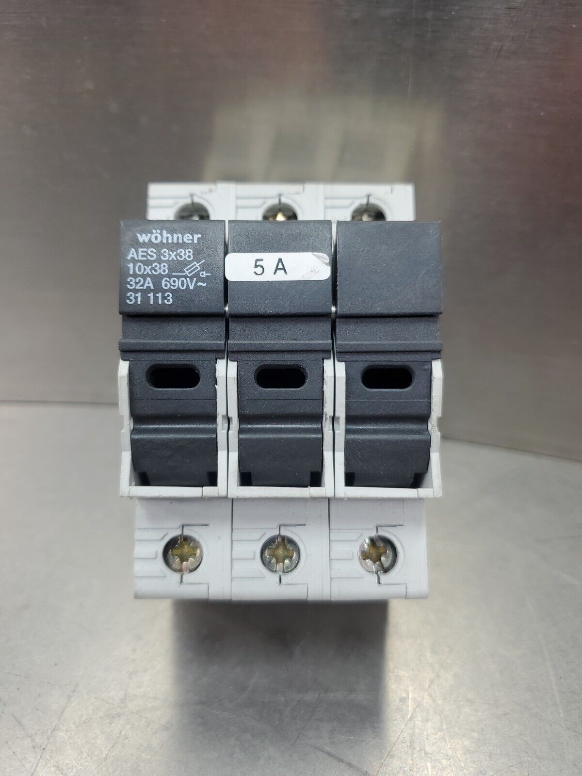 Wöhner AES 3X38 3-POLE FUSE HOLDER w/5Amp Fuses.                            4C-1