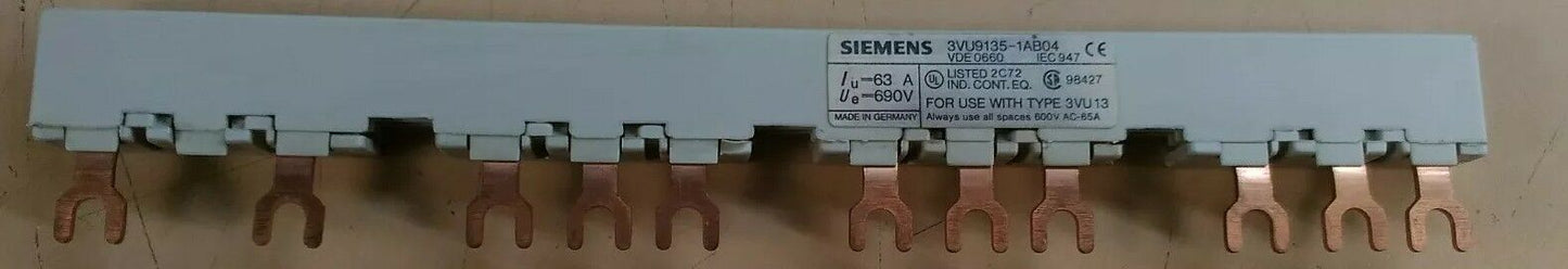 SIEMENS 3VU9135-1AB04 BUSBAR LINE SIDE FEEDER FOR 3VU13                     3D-9