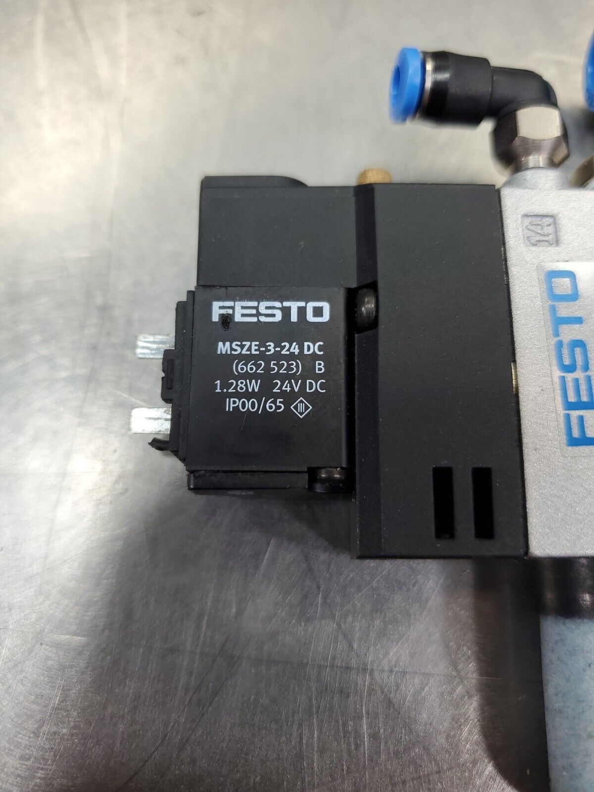 Festo CPE14-M1BH-5LS-QS-6 Solenoid Valve.                                 4C-3