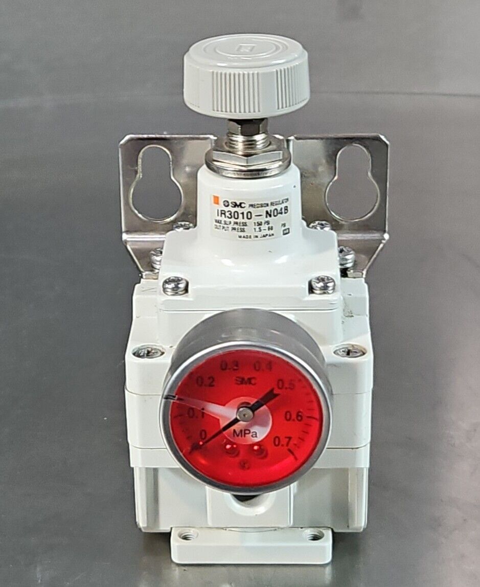 SMC IR3010-N04B Precision Pressure Regulator                               6C-10