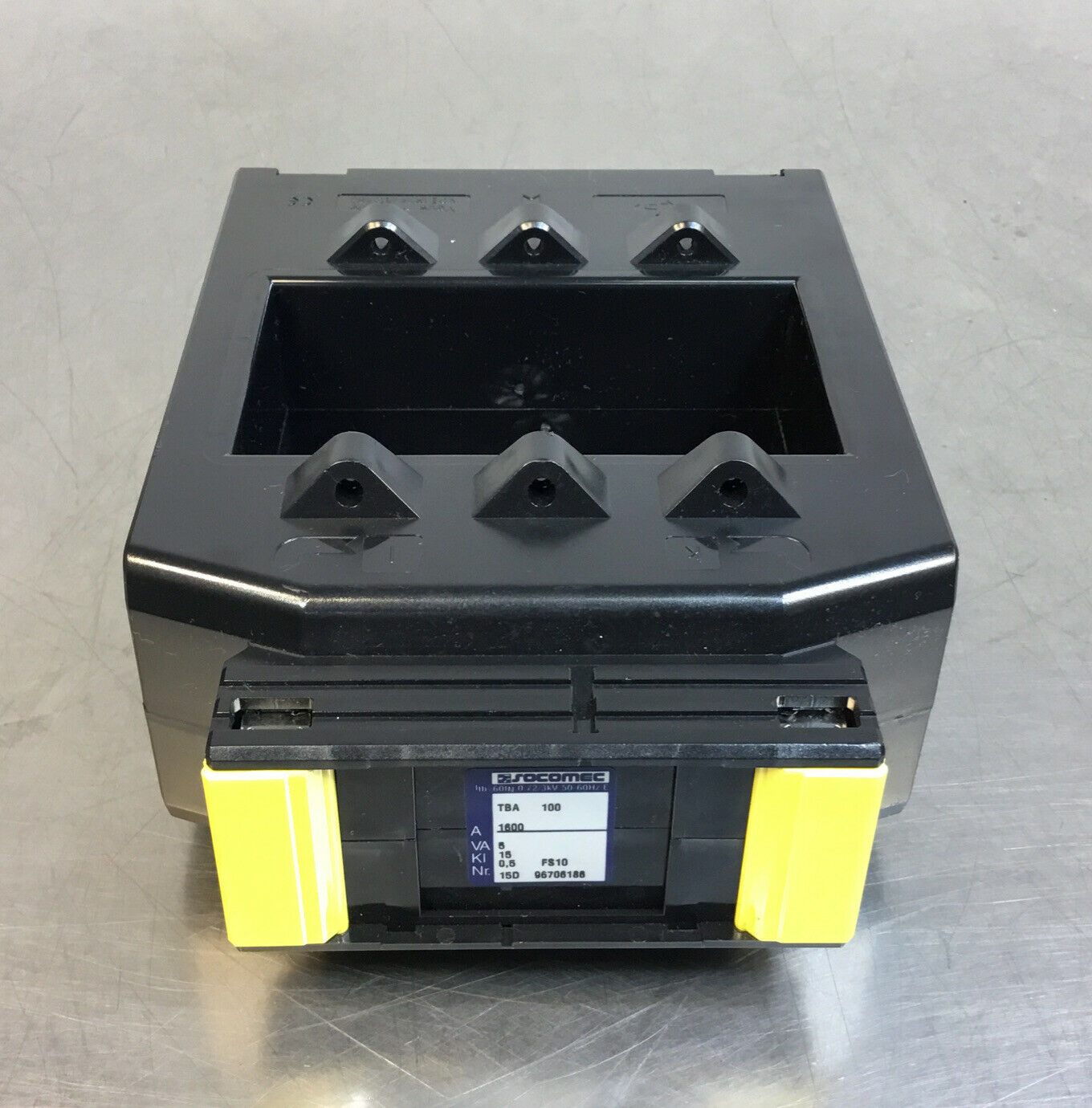 Socomec  TBA 100 1600 Current Transformer    4H