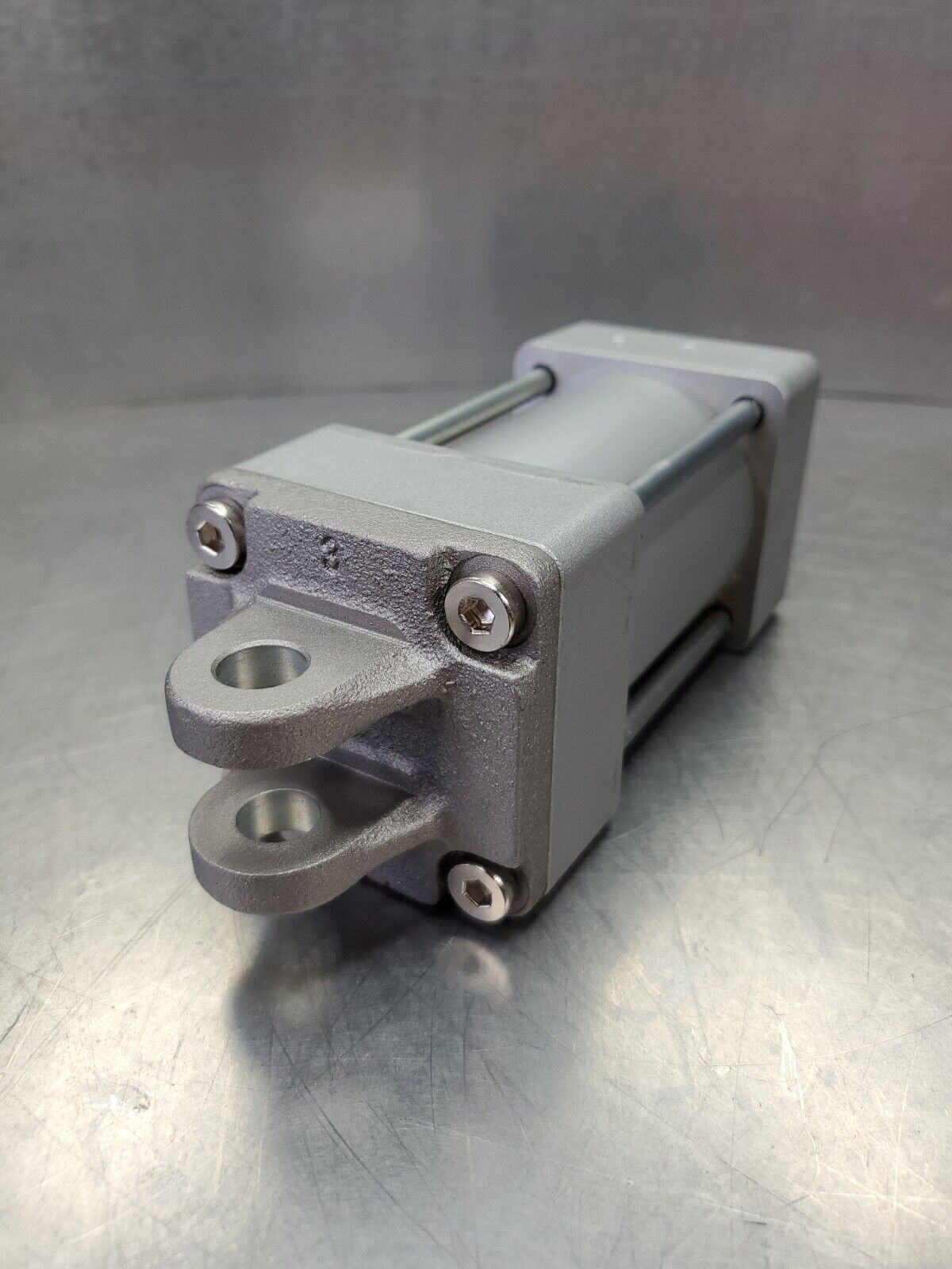 SMC MDBB63-50 Pneumatic Cylinder - Max. Press. 1.0MPa                      6D-20