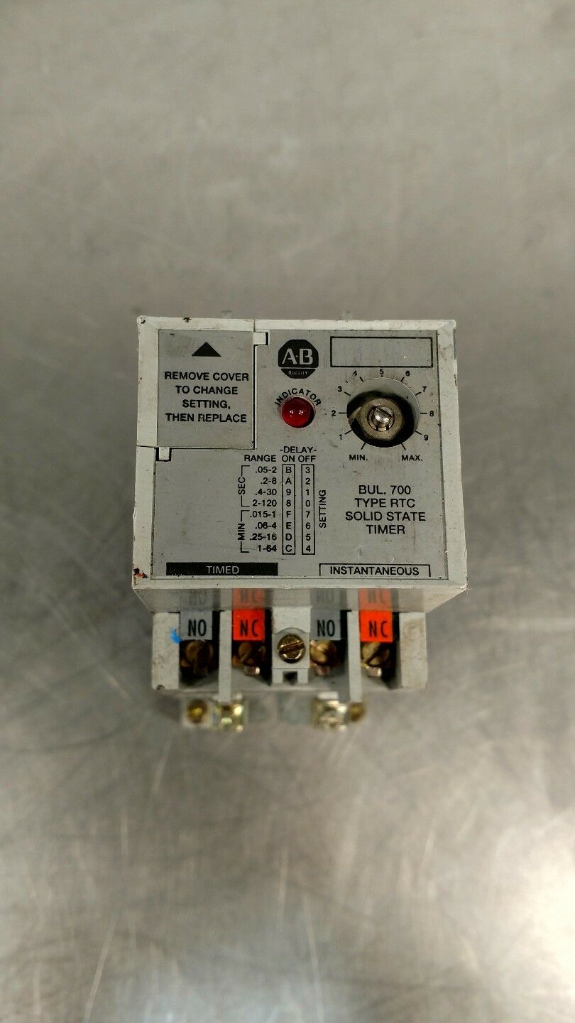 Allen Bradley 700-RTC1111OU1 Ser A Solid State Timer BUL 700 Type RTC 5B