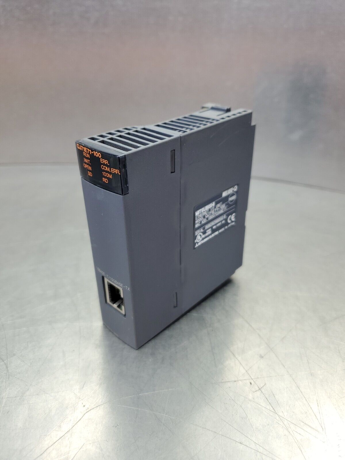 Mitsubishi QJ71E71-100 MELSEC-Q Ethernet I/F Unit. 3C-22