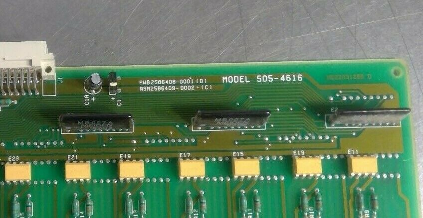 Siemens / Texas Instrument 505-4616 Output Module                             3B