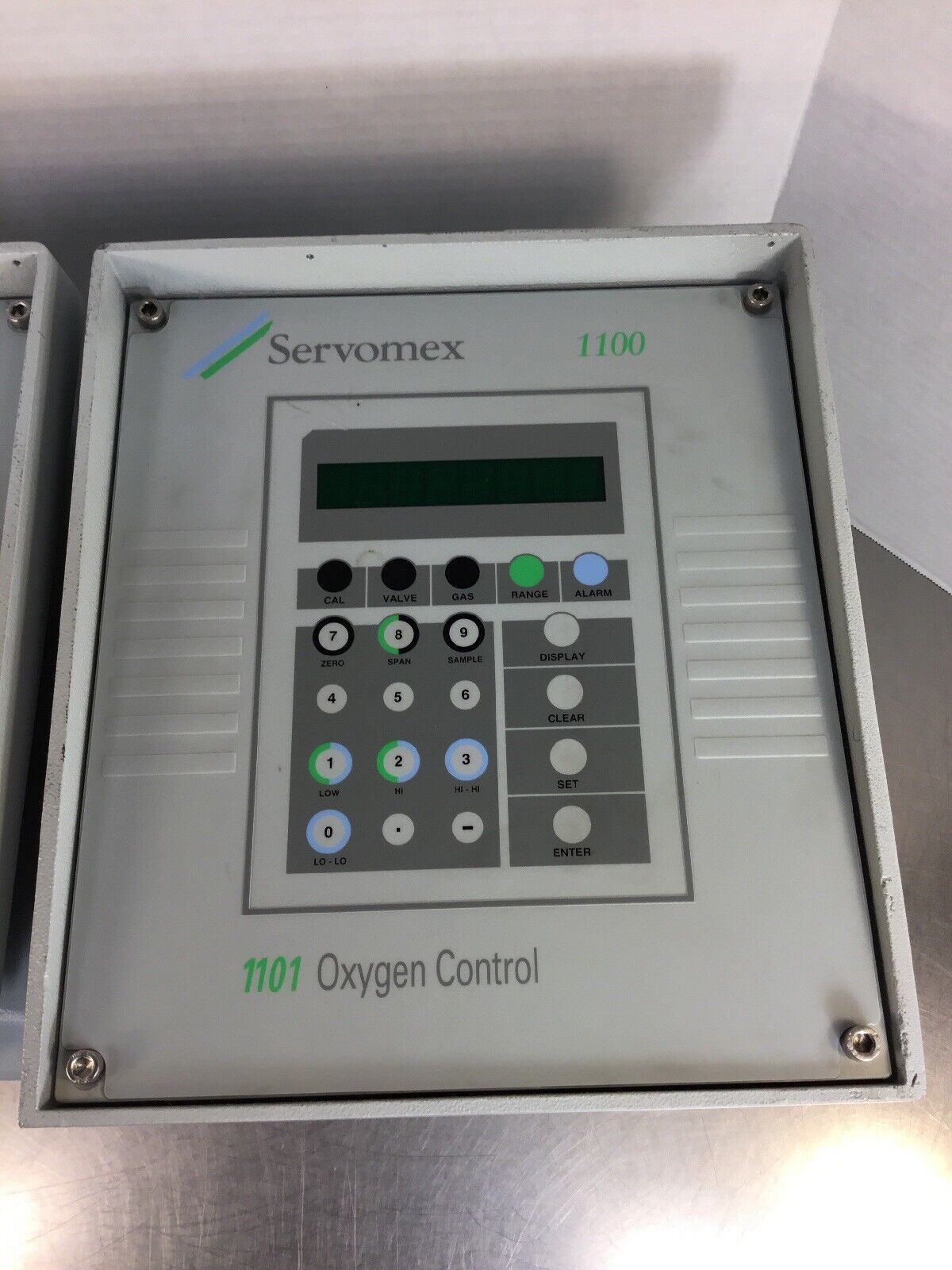 SERVOMEX 1100 OXYGEN ANALYZER COMBO 1131 TRANSDUCER UNIT / 1101 CONTROL UNIT  2E