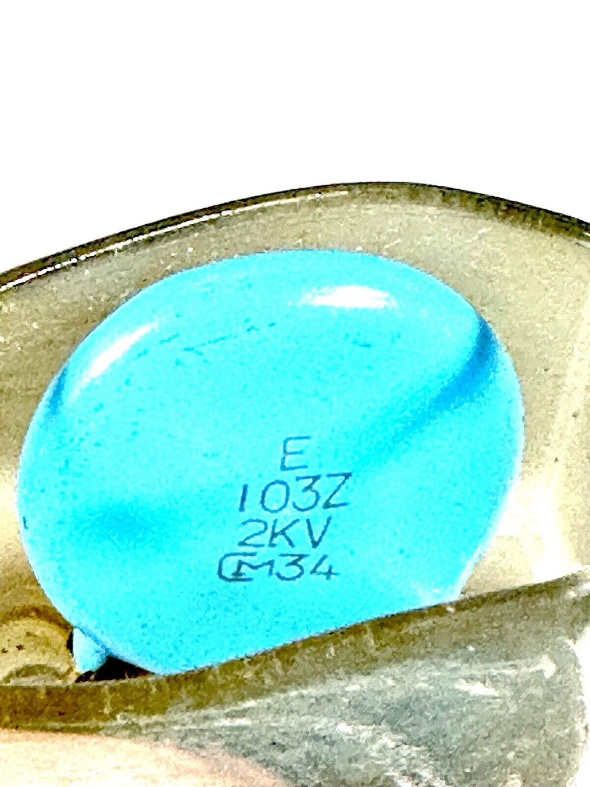 103Z 2KV Ceramic Disc Capacitor. (BIN-1.5)