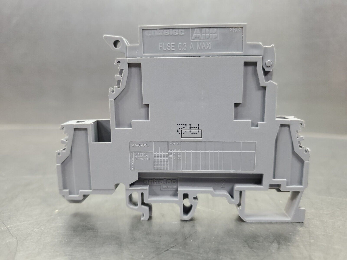 ABB Entrelec M4/8-D2 Fuse Terminal Block 6.3A 500V.                        3E-20