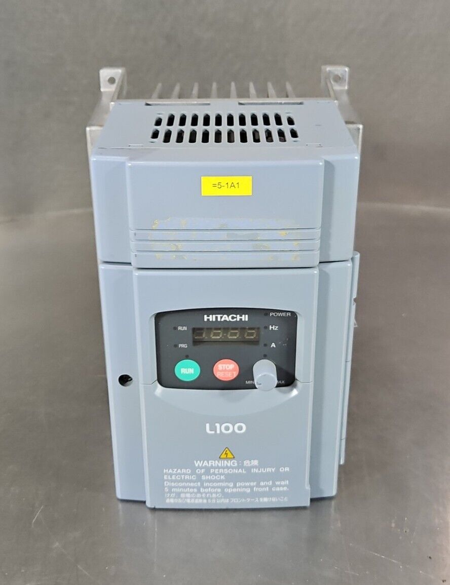 Hitachi L100-030HFE 4HP 3.0KW. INVERTER.                    1E-5