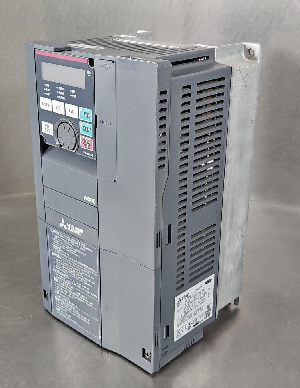 Mitsubishi FR-A840-0.75K-1 Inverter Variable Frequency.                    1B-3