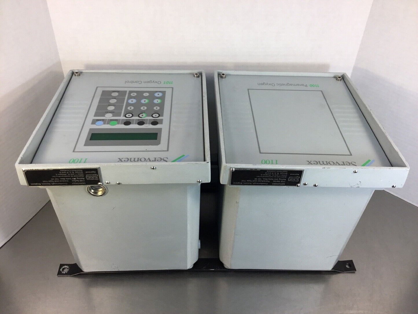 SERVOMEX 1100 OXYGEN ANALYZER COMBO 1131 TRANSDUCER UNIT / 1101 CONTROL UNIT  2E