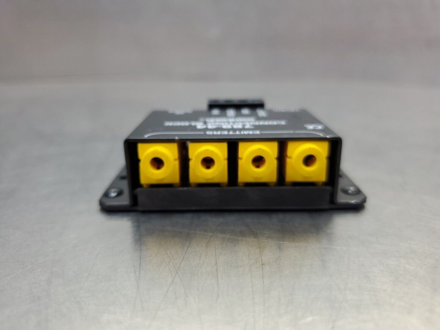 Xantech 789-44 Connecting Block 4-Channel Emmitter Module.           3D-3