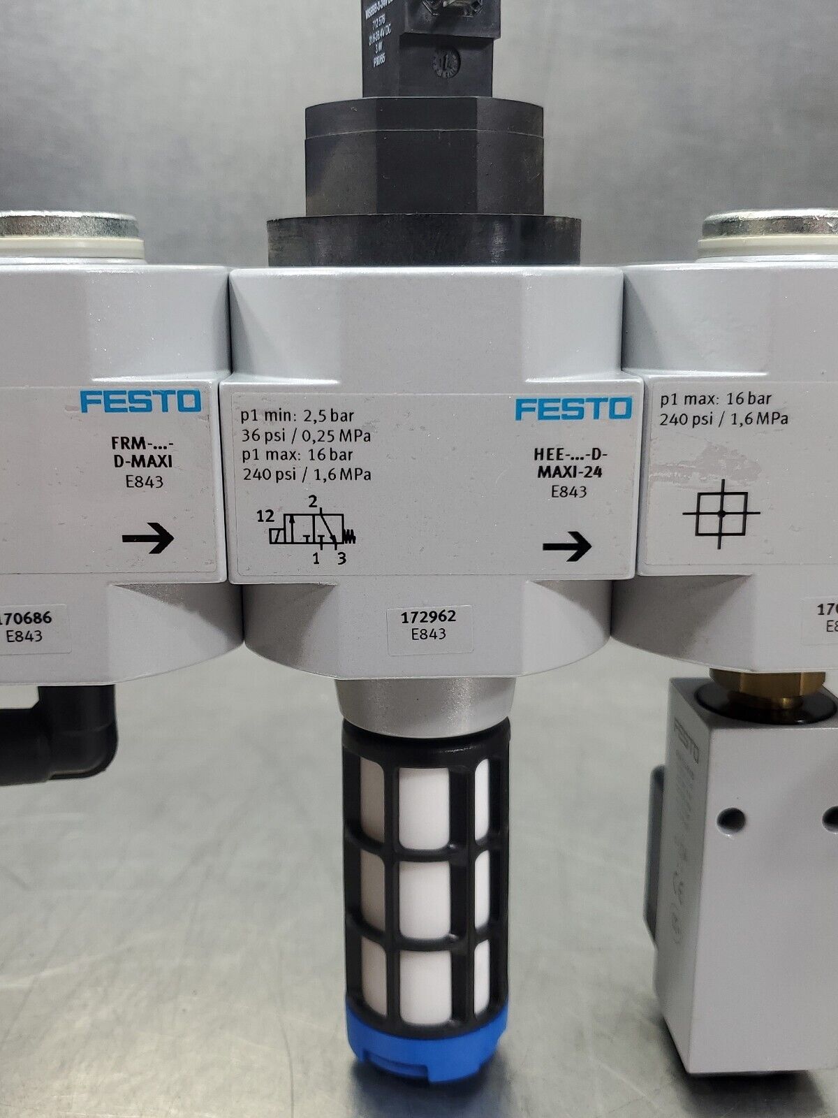 Festo FRM-...-D-MAXI; HEE-...D-MAXI-24;  LR-D-7-MAXI Valve/Filter Manifold 6E-13