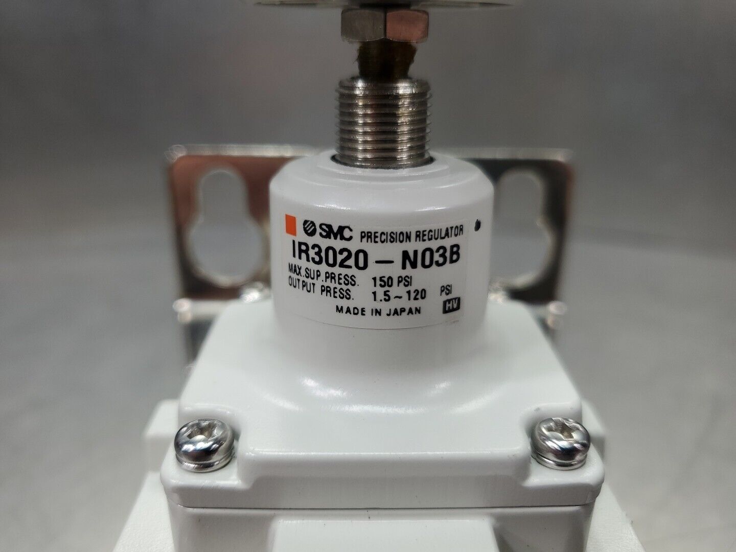 SMC IR3020-N03B Precision Regulator Max PSI 150 Air Modular.               6C-12