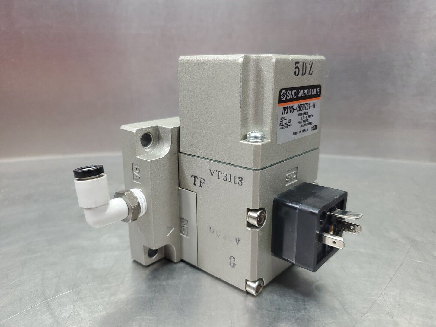 SMC VP3185-205DZB1-N 0.2-0.8MPa Solenoid Valve.                               6E