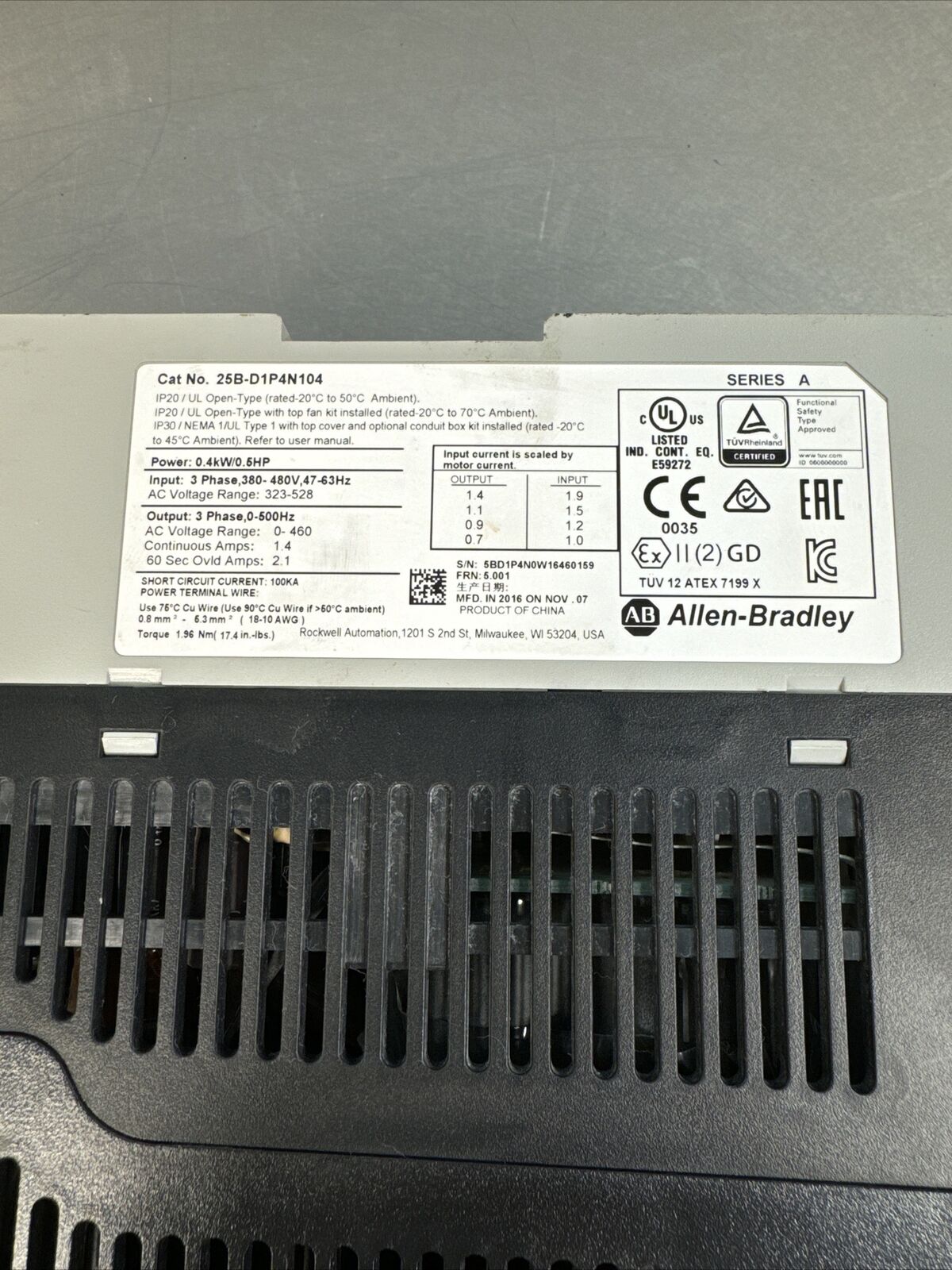 AB 25B-D1P4N104 Ser A PowerFlex 525 AC Drive 480V 1.4A 0.4kW (Bin 2.5.1)