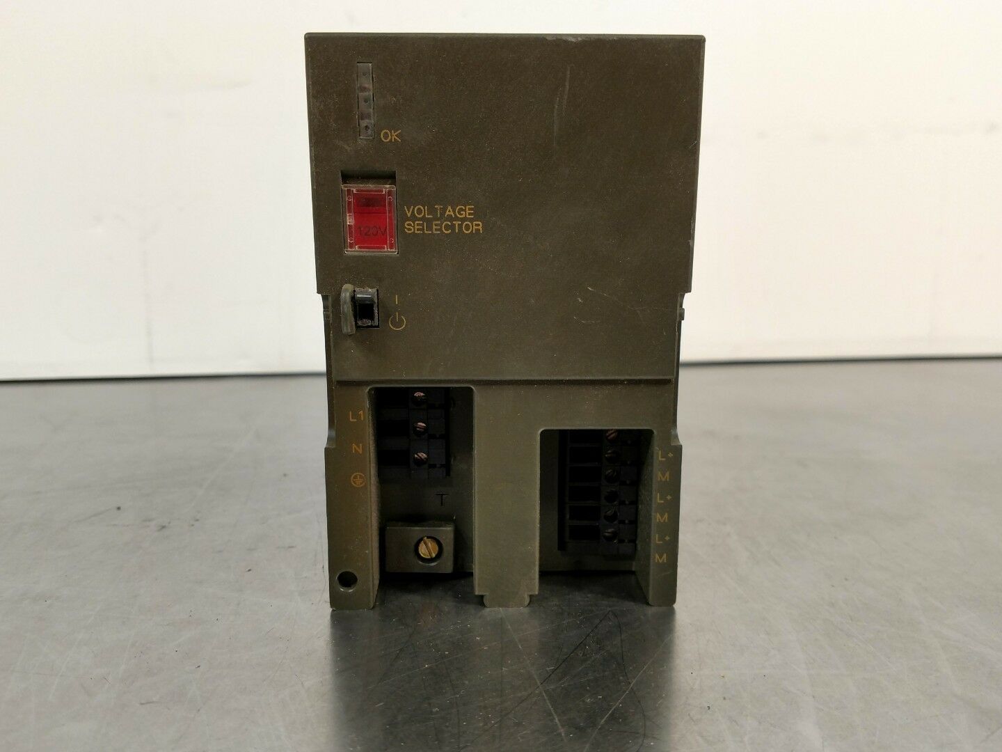 Siemens 1P6EP1 333-1SL11 SITOP Power 5 Power Supply 230/120V, 1.0/2.0A 4C