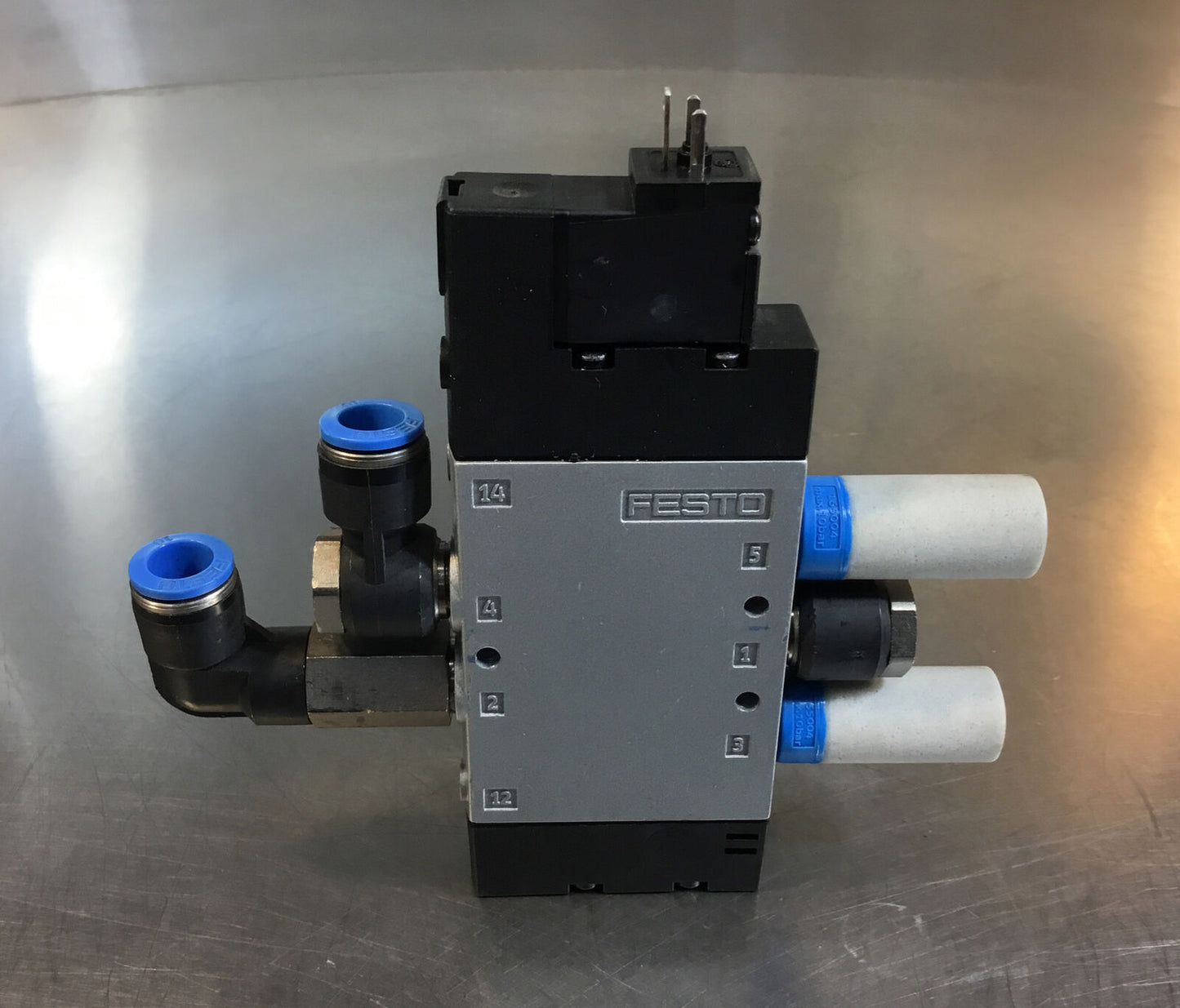 FESTO  CPE18-M1H-5L-1/4  163142 SOLENOID VALVE PNEUMATICS      6B