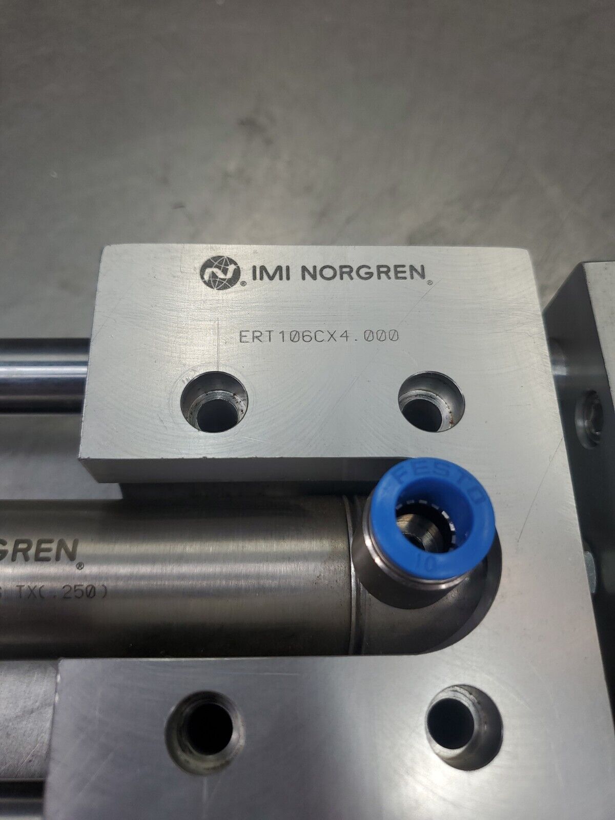 IMI Norgren ERP106X4.000-DAN Double Actuating Air Cylinder.                6E-10