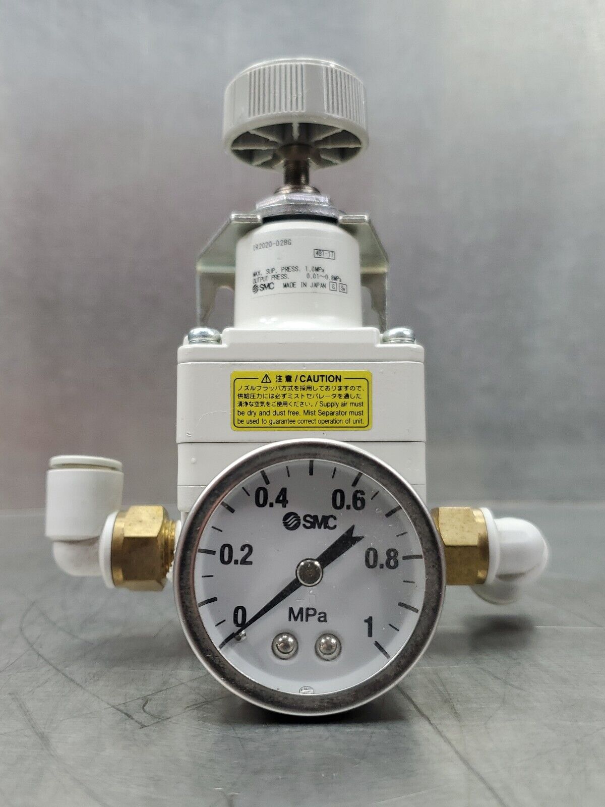 SMC IR2020-02BG 0.01~0.8MPa Precision Regulator.                           6D-13