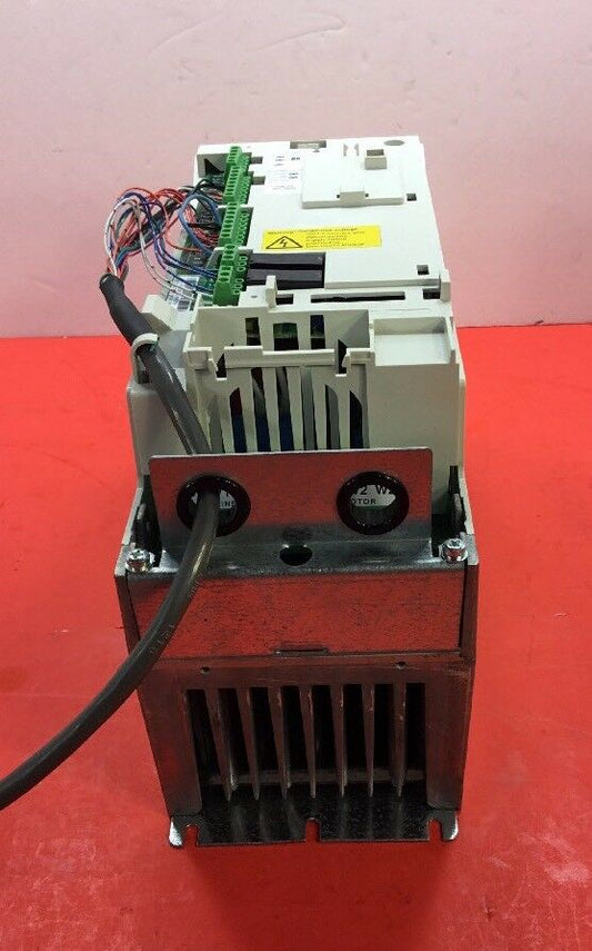 ABB 5HP AC DRIVE ACS401600532 3PH 8.8AMP 380-480VAC    1E