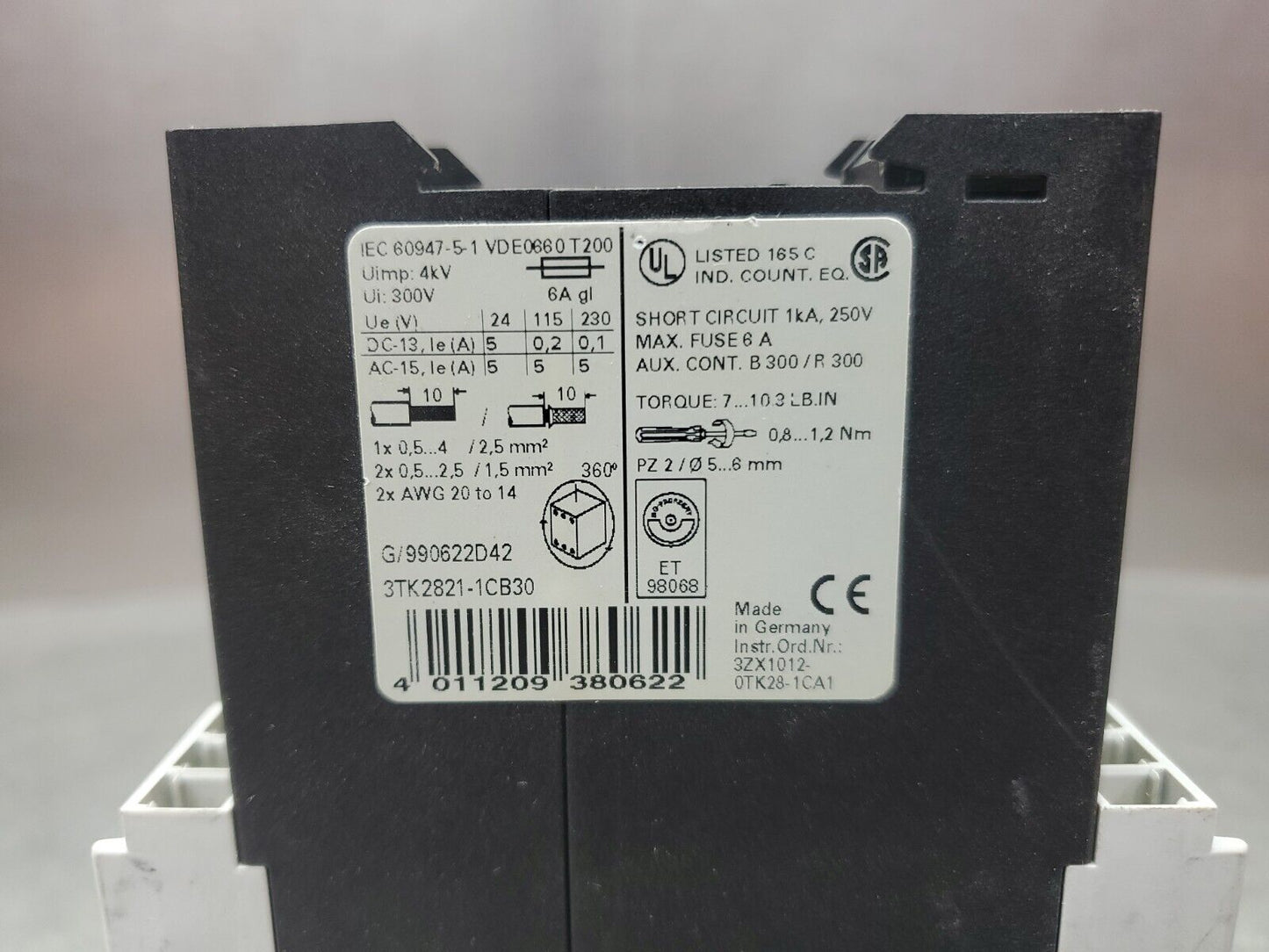 Siemens SIGUARD 3TK2821-1CB30 Safety Relay 4E-8 – Palmetto Automation Inc.