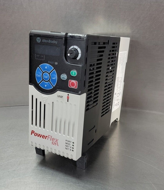 ALLEN BRADLEY POWERFLEX525 25B-D1P4N114 SER. A DRIVE 0.5 HP loc.1B