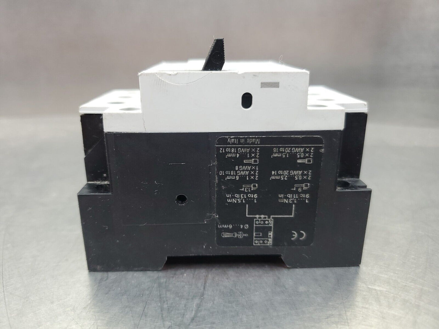 SIEMENS 3VU1300-1TL00 6-10A MOTOR PROTECTOR STARTER.                       4E-11