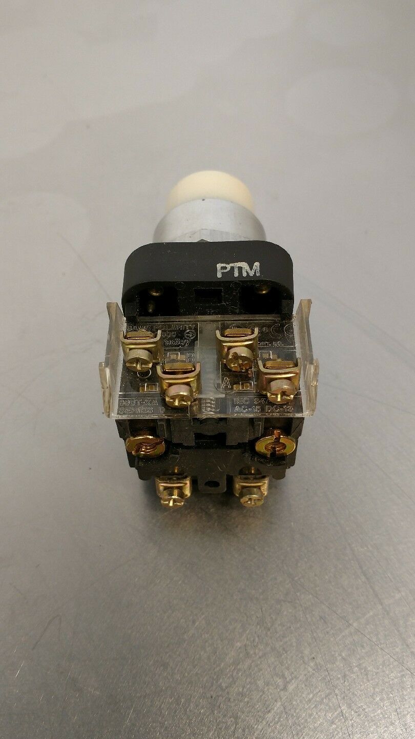 Allen Bradley Push Button 800T-PT16 White Illuminated Switch 5A