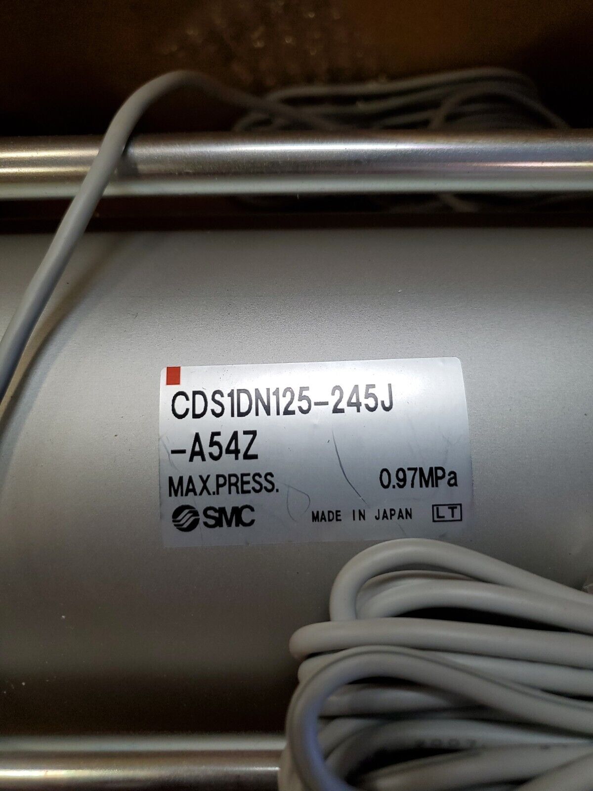 SMC CDS1DN125-245J-A54Z PRESSURE CYLINDER - 0.97MPa Max Pressure.             6F