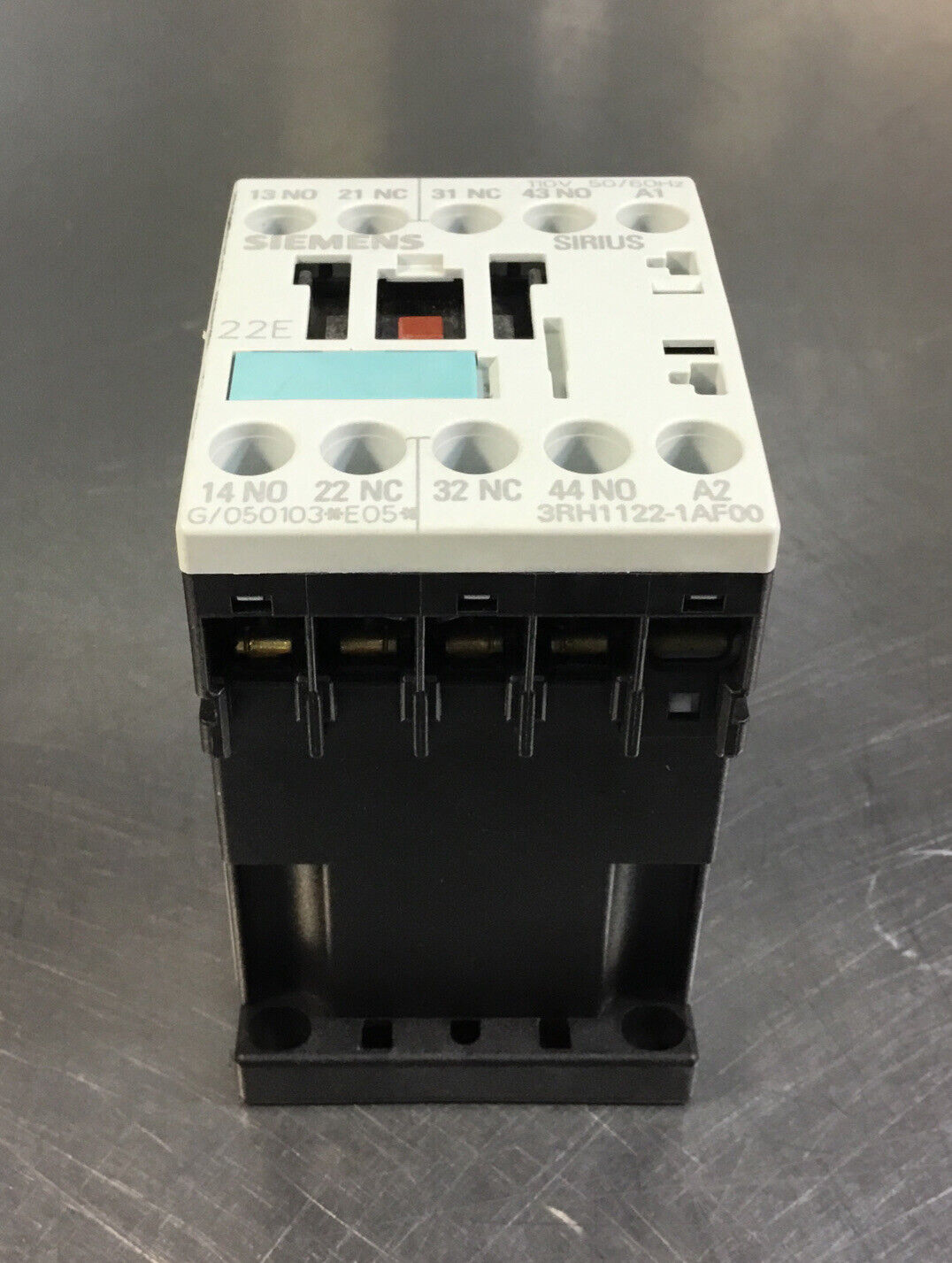 Siemens  3RH1122-1AF00  Auxiliary Contactor Relay 110V      4G